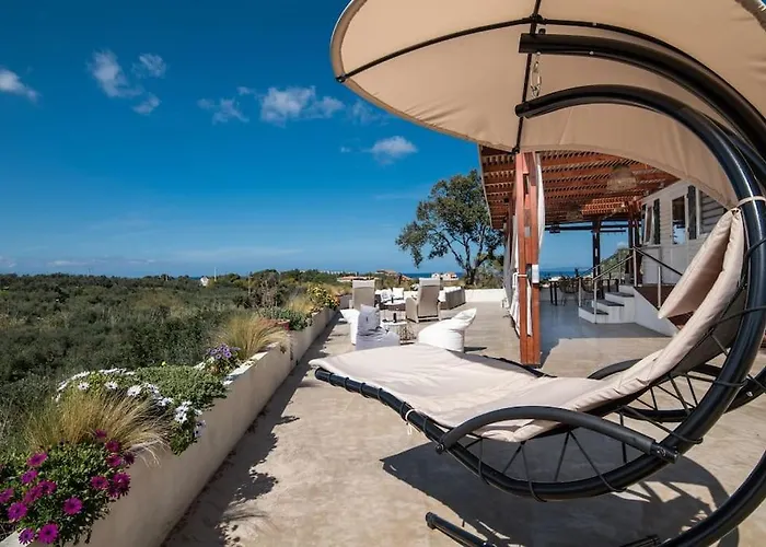 Lakka Hill House * Vasilikí