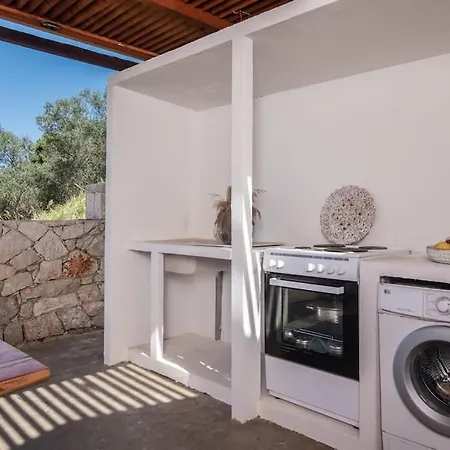 Lakka Hill House Hébergement de vacances Vasilikí